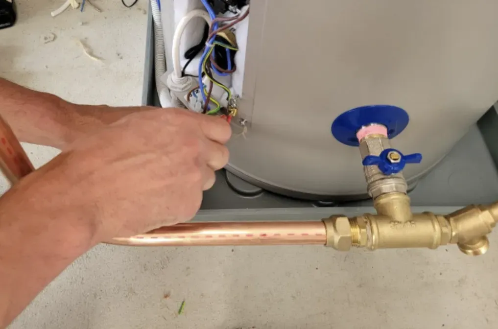 Hot water cylinder electrical repairs in Canterbury